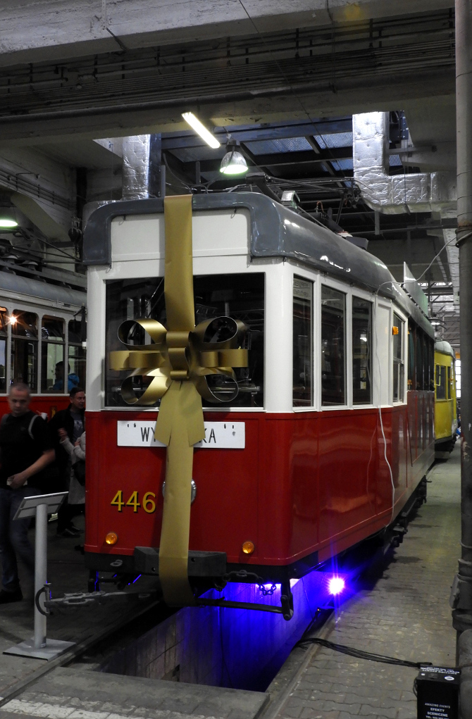 446
Na tegorocznym DTP swojÄ premierÄ po remoncie miaĹ wĂłz 446, ktĂłry zostaĹ przebudowany na wagon letni.
Słowa kluczowe: DTP2018