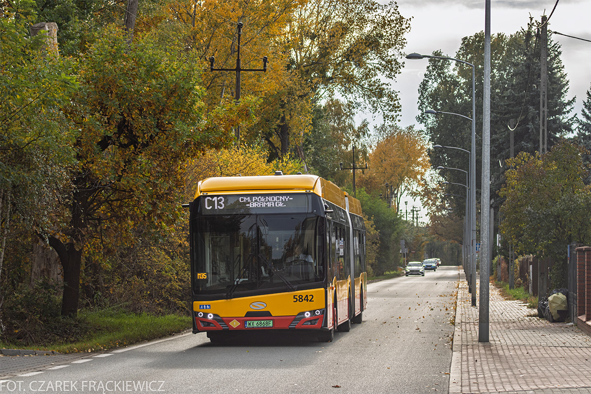 5842
Zasilenia przed 1 Listopada
Słowa kluczowe: 5842 C13 SU18 