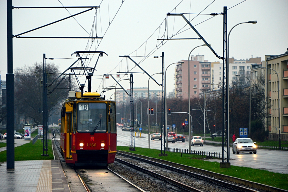 1166+1167
Ĺťyje i ma siÄ dobrze ;)
