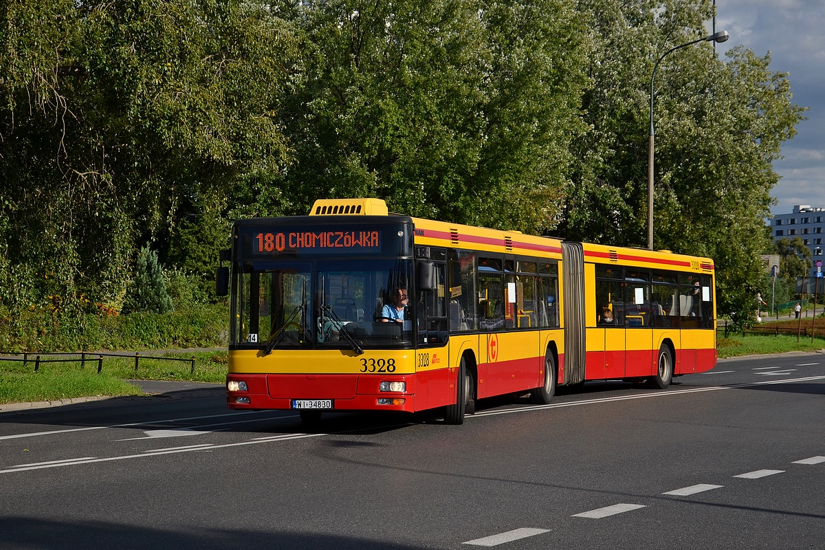 3328
Stary Man jako 180
