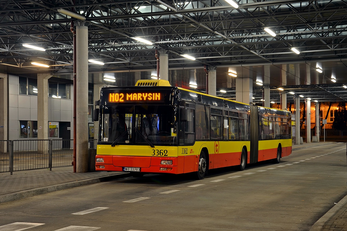 3362
Grudniowe ostatki
Słowa kluczowe: DziwadĹo