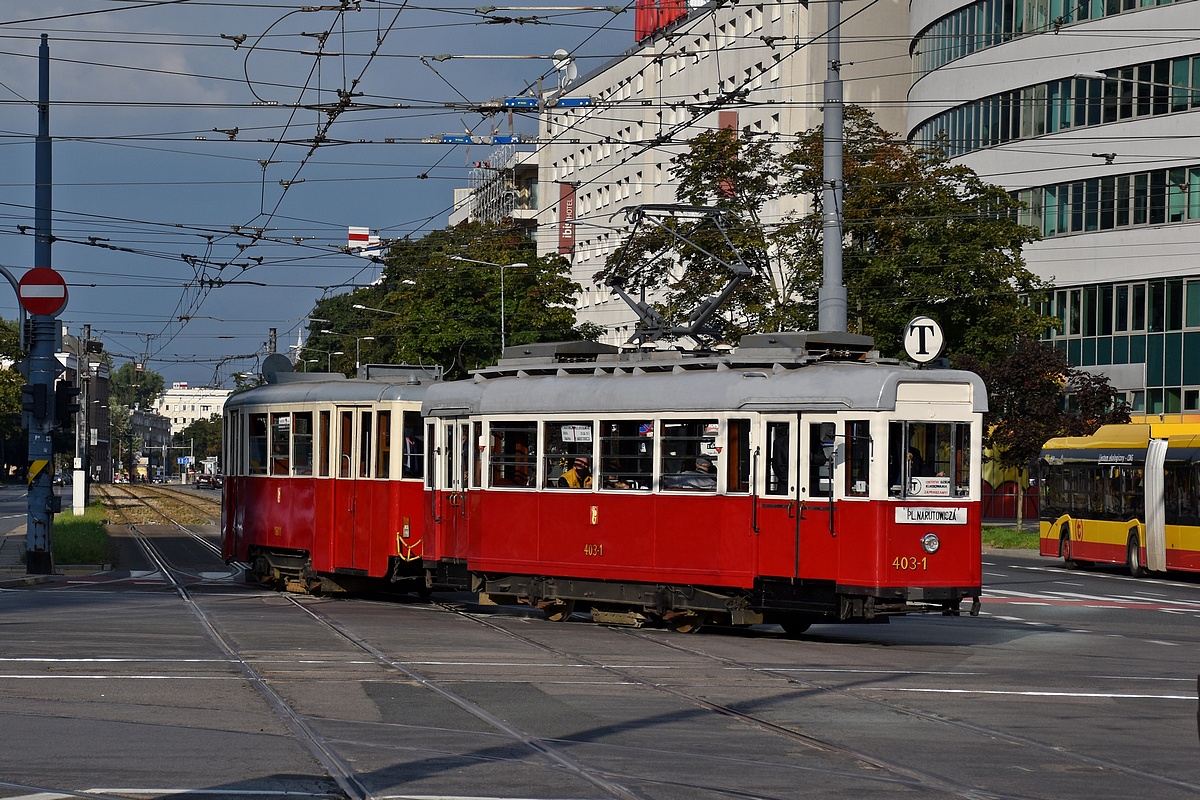403-1+1811
Ostatni dzieĹ kursowania Tetki w 2021 roku
