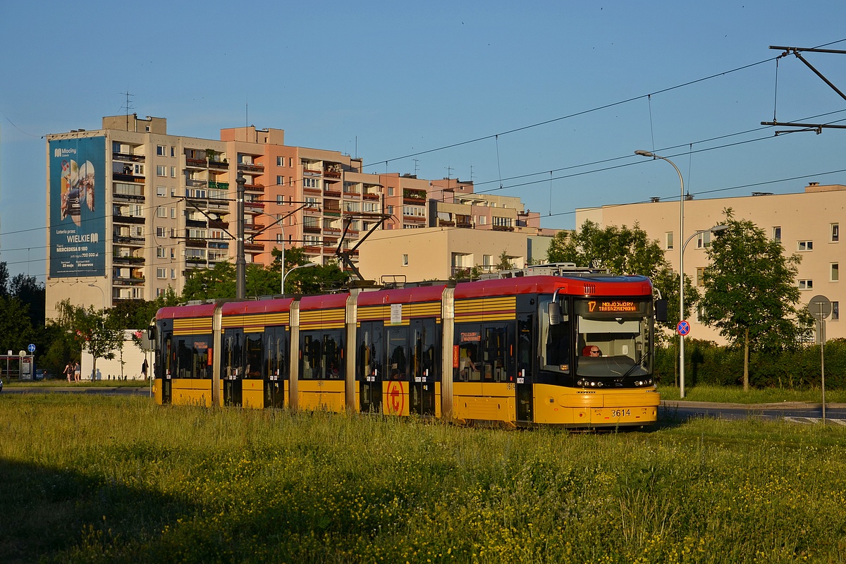 3614
Z uwagi na weekendowe prace na pÄtli Metro MĹociny uruchomiono wariantowe kursy 17 na Nowodwory

