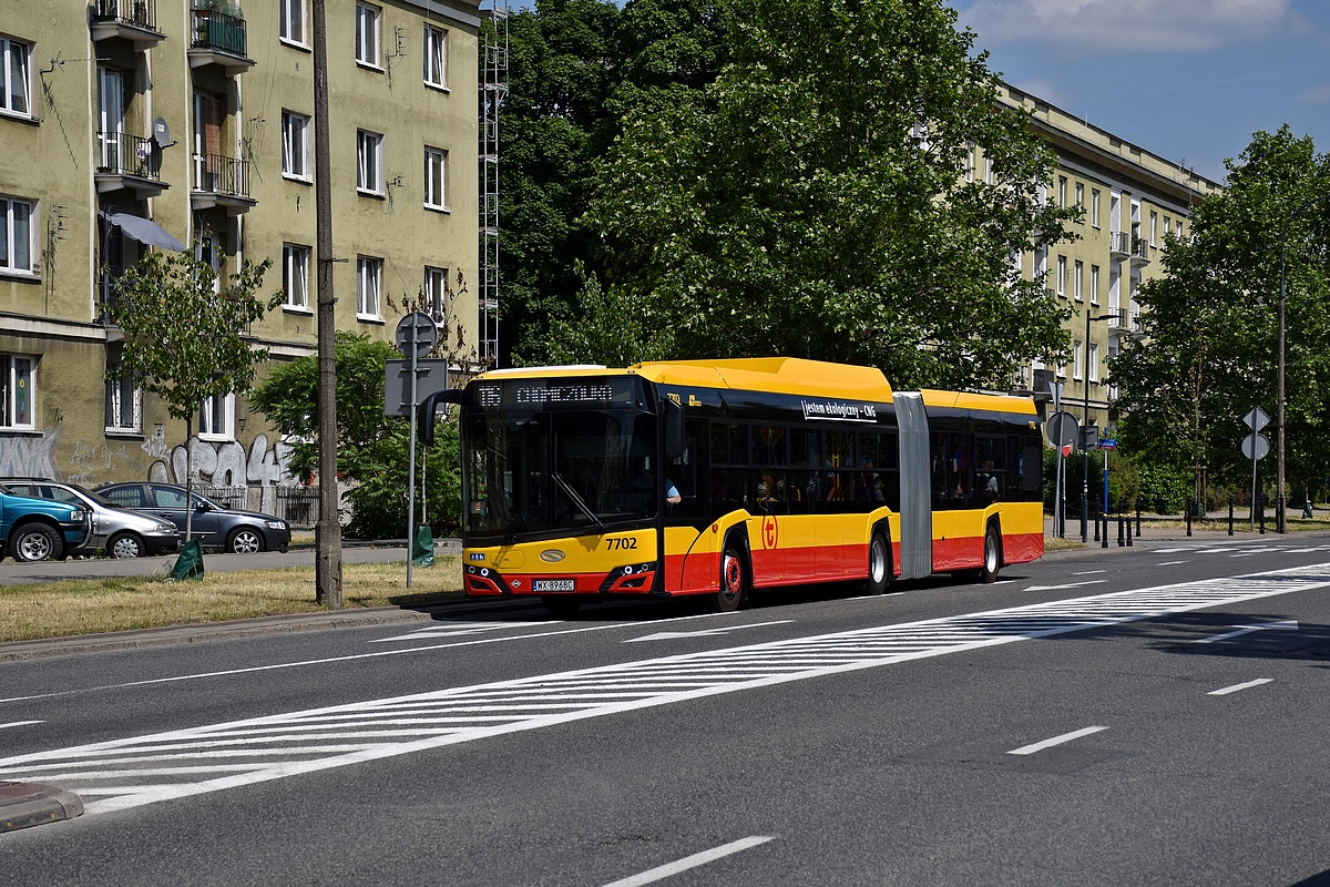 7702
Debiut nowych gazowcĂłw
