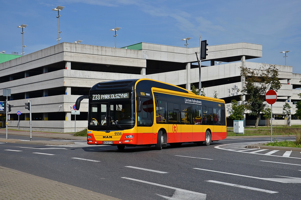 9556
Tradycyjna zetka w zamian za 33, tym razem na wozach krĂłtkich
Słowa kluczowe: ZaTramwaj