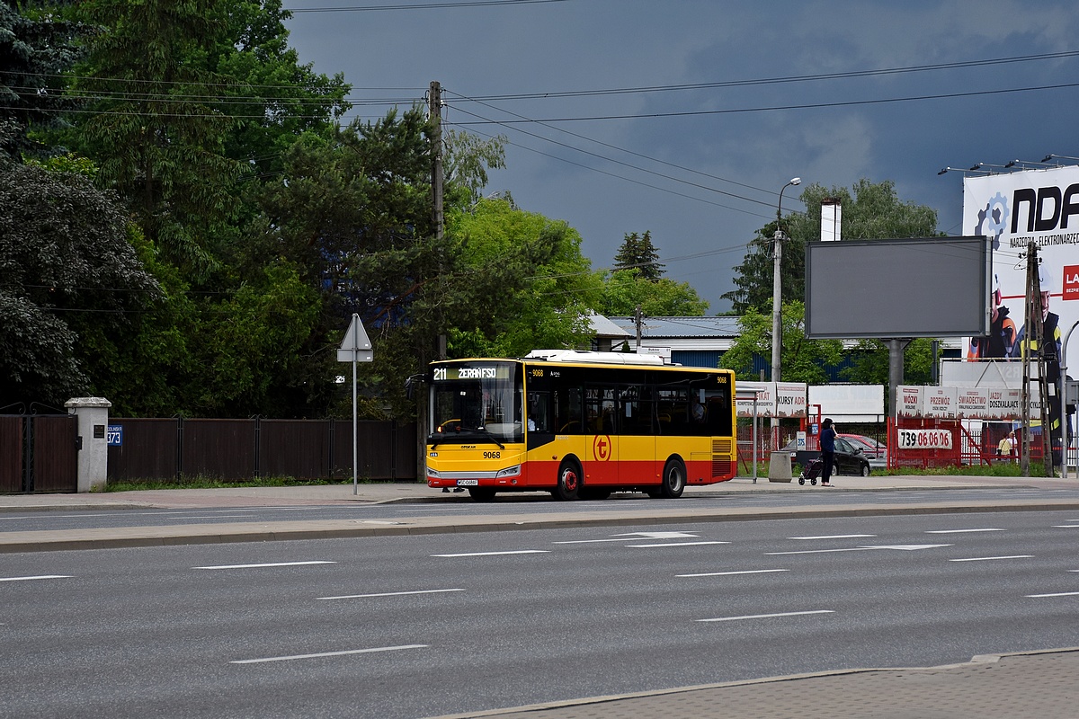 9068
Tymczasowa kraĹcĂłwka BukĂłw dla linii 211 
Słowa kluczowe: Objazd
