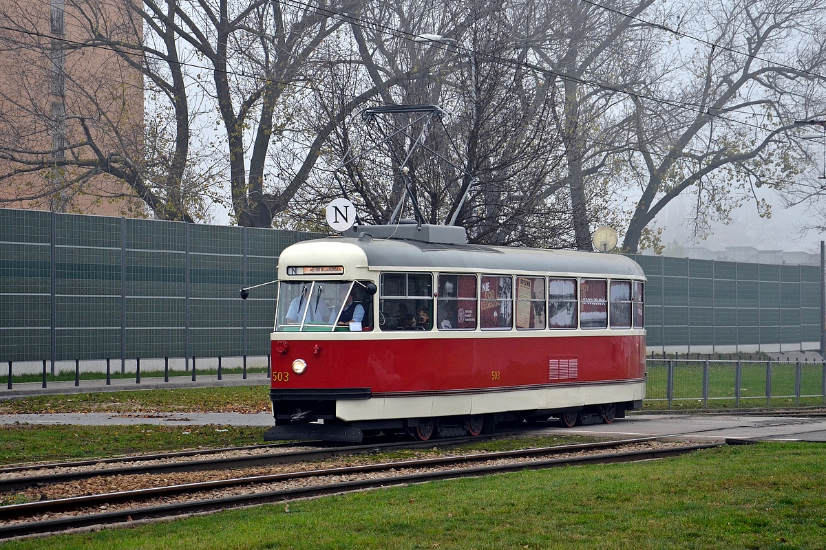 503
ParĂłwka jako jedna z czterech brygad na linii N, uruchomionej z okazji 100. rocznicy odzyskania przez PolskÄ niepodlegĹoĹci
Słowa kluczowe: Konstal13N