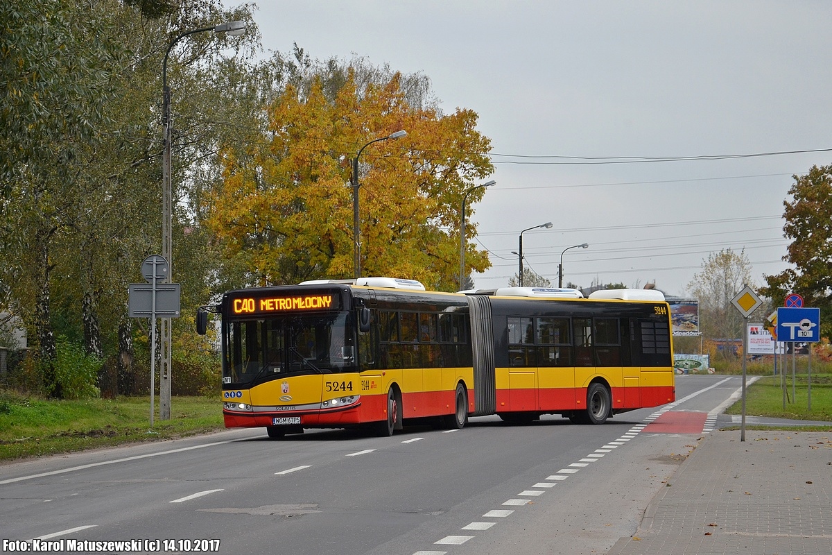 5244
ZaczÄĹ siÄ kolejny sezon linii cmentarnych. W ten weekend uruchomiona zostaĹa linia C40 w relacji Metro MĹociny - Cmentarz PĂłĹnocny Brama Zach. w sile 6 maratonĂłw.
Słowa kluczowe: WĹ2017