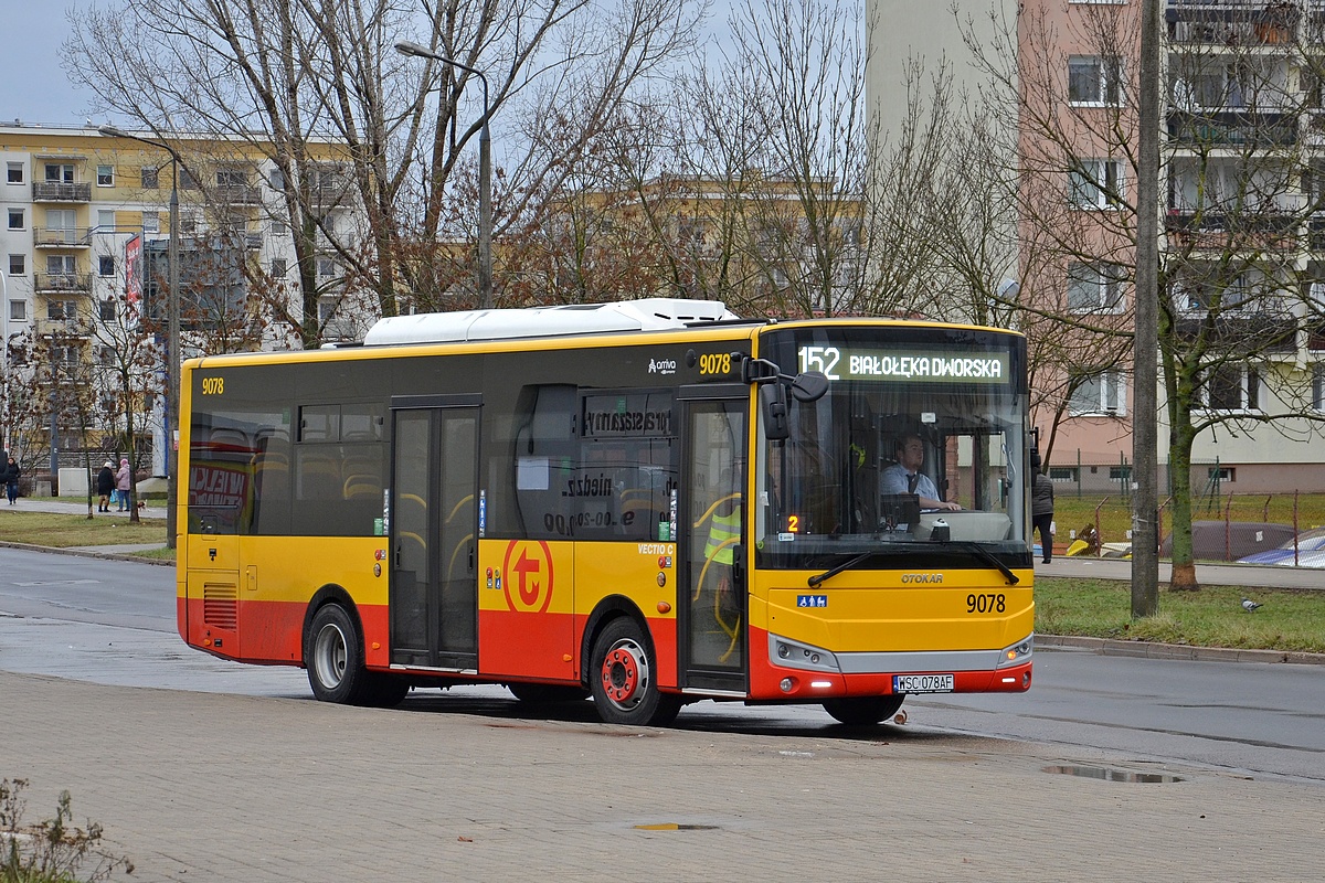9078
PowrĂłt Arrivy na 152. Pozdrowienia dla obsĹugi.
