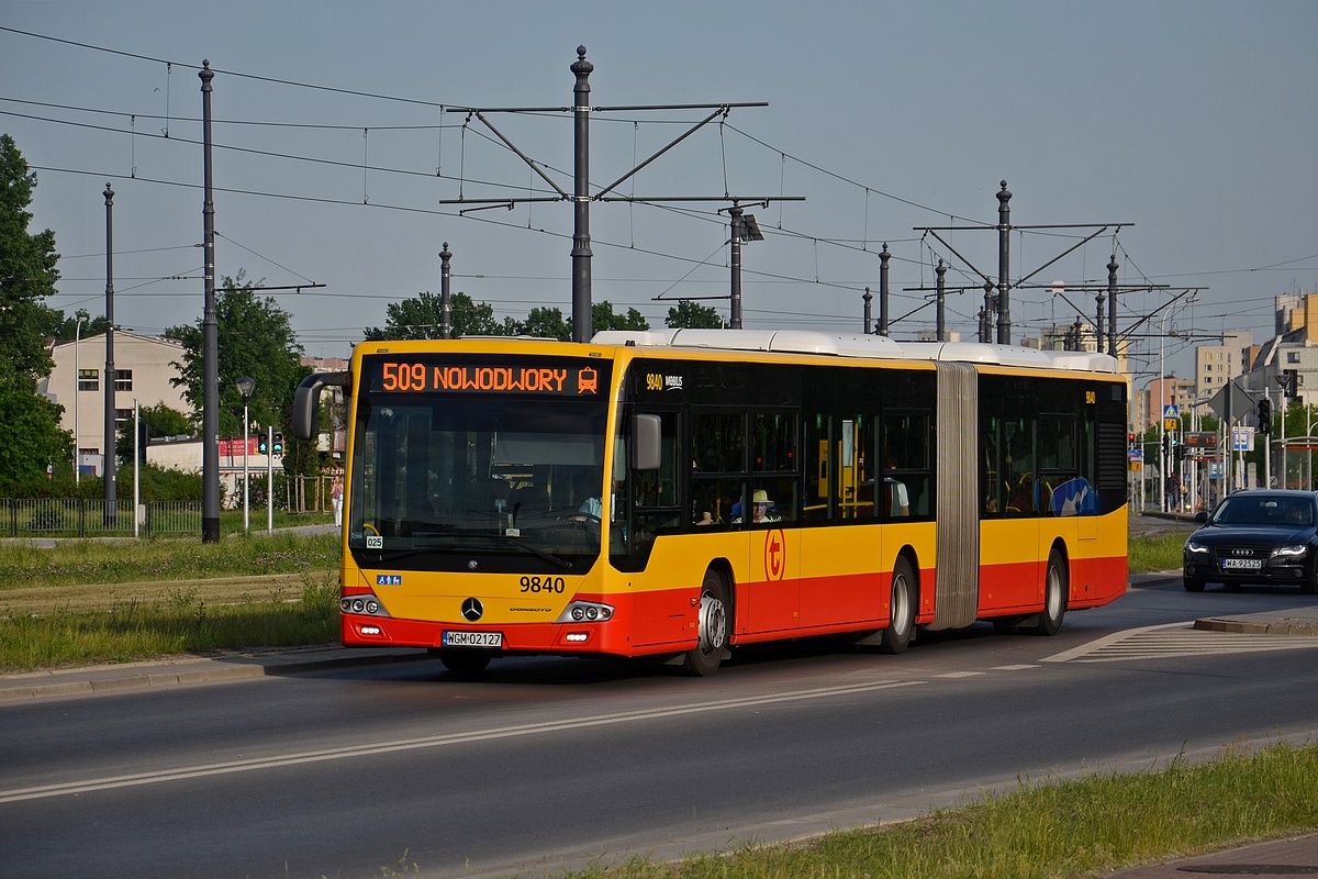 9840
ZastÄpstwo za MZA na zmianie B. PodziÄkowania dla informatora.
Słowa kluczowe: DziwadĹo