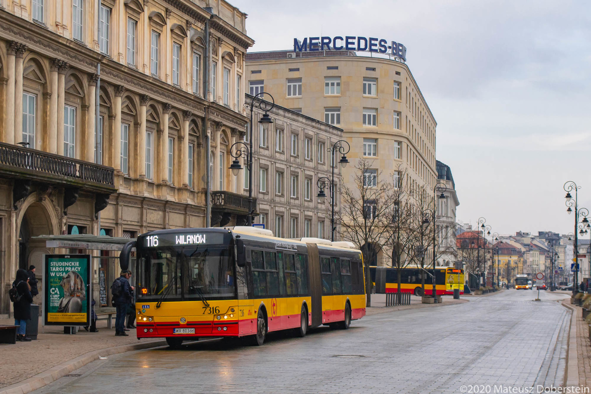 7316
CzĹowiek musiaĹ sobie wszystko poukĹadaÄ w gĹowie...
