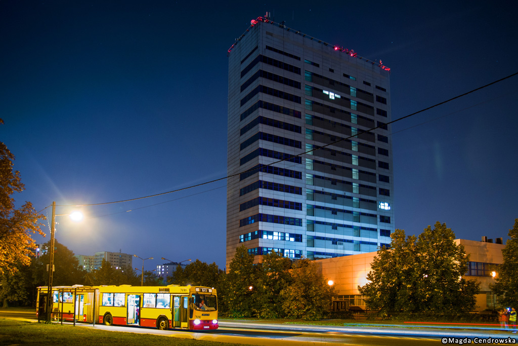 7690
Słowa kluczowe: M181 PoĹźegnanie708 Architektura