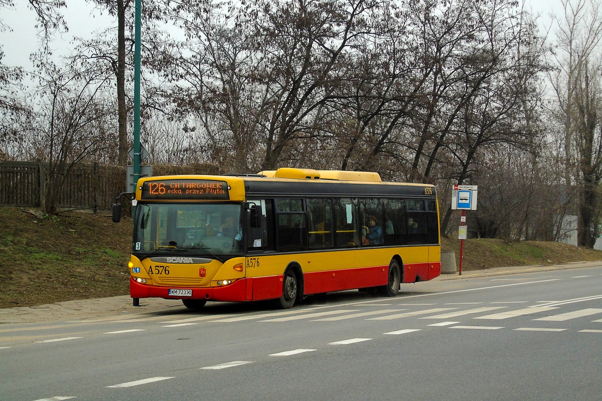 A576 (80276)
Scania jedzie jako kurs linii numer 126 - Tarchomin (10:35)-CH TargĂłwek (11:22). 
