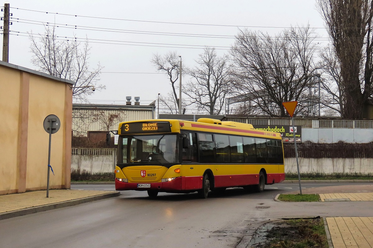 80297
Scania jedzie jako kurs linii numer 3 â Grodzisk Maz. Dw. PKP (12:30)-BĹonie Okrzei (13:08). 

