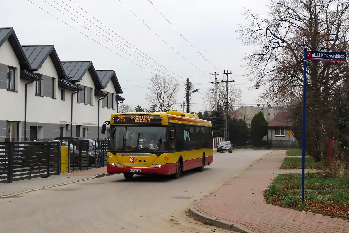 80292
Scania jedzie jako kurs linii numer 25 â Grodzisk Maz. Dw. PKP (13:30)-BoĹźa Wola SzkoĹa (14:14). 

