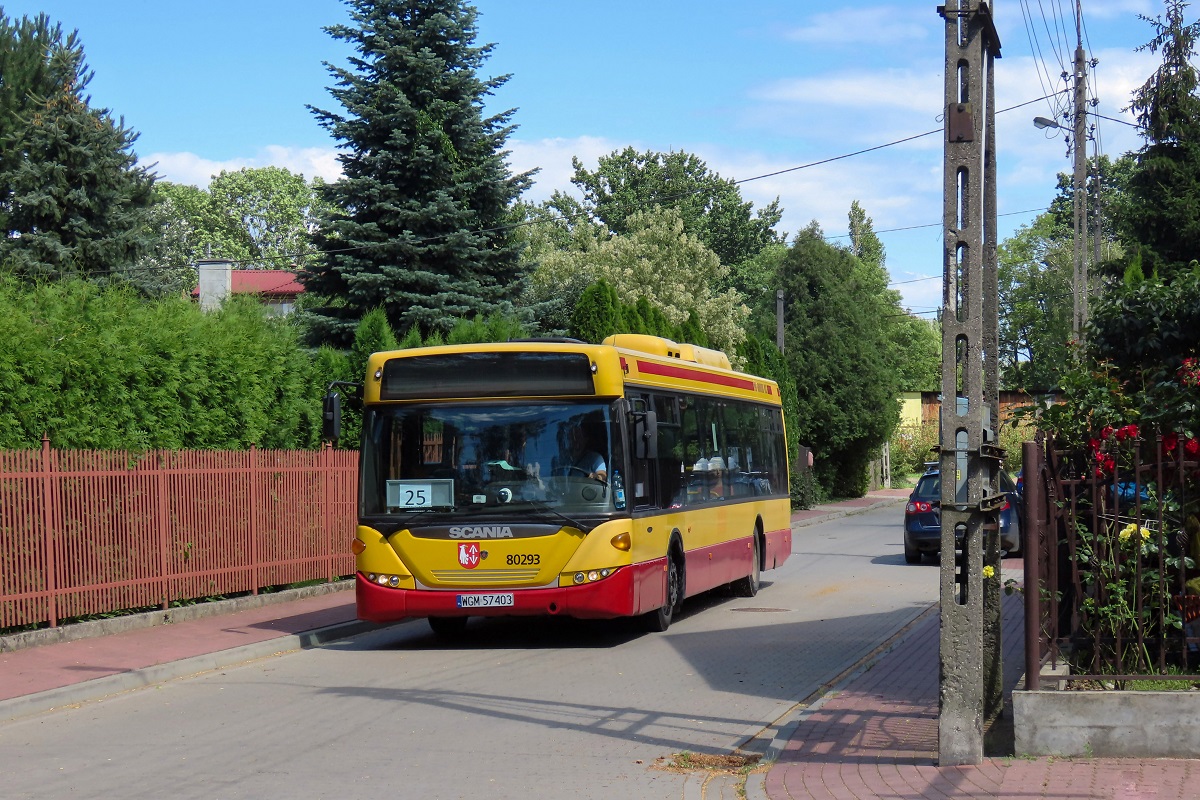 80293
Scania jedzie jako kurs linii numer 25 â Grodzisk Maz. Dw. PKP (14:30)-BoĹźa Wola SzkoĹa (15:14). 
