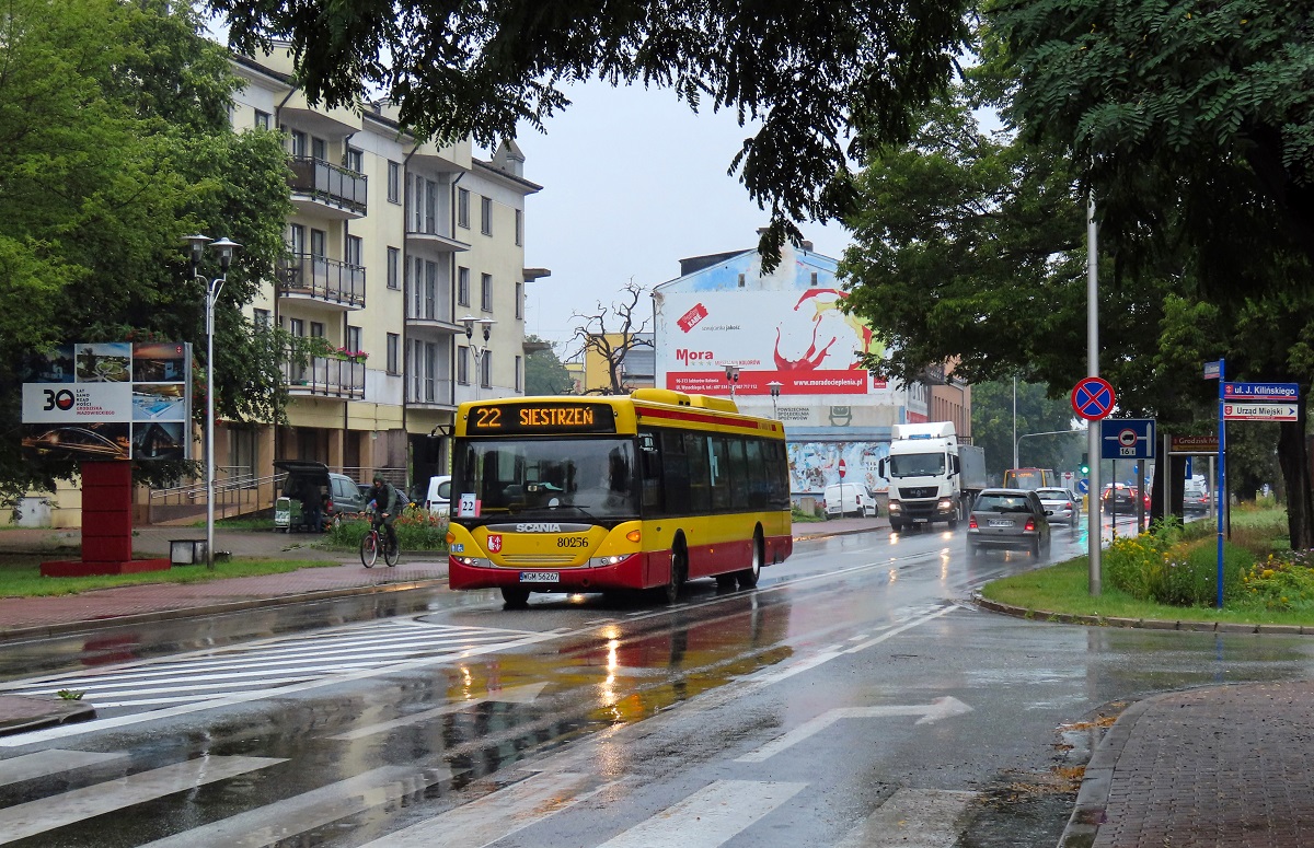 80256
Scania jedzie jako kurs linii numer 22 â MakĂłwka PÄtla (10:35)-SiestrzeĹ (11:25). 
