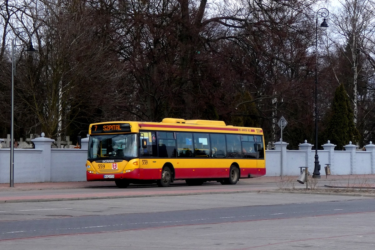 80259 (ex. A559)
Scania jedzie w obsĹudze kursu â7â linii numer 7 w relacji Grodzisk Maz. Szpital (12:00)-Grodzisk Maz. Szpital (12:38) p. Grodzisk Os. Teligi (12:19). 
Słowa kluczowe: DziwadĹo
