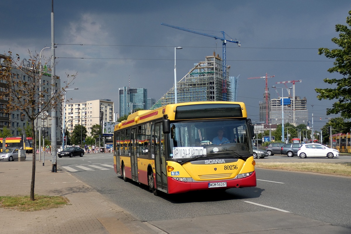 80256
Scania jedzie w obsĹudze kursu linii KUPIECBUS w relacji Kupiecka (15:00)-Plac Narutowicza (15:45). 

