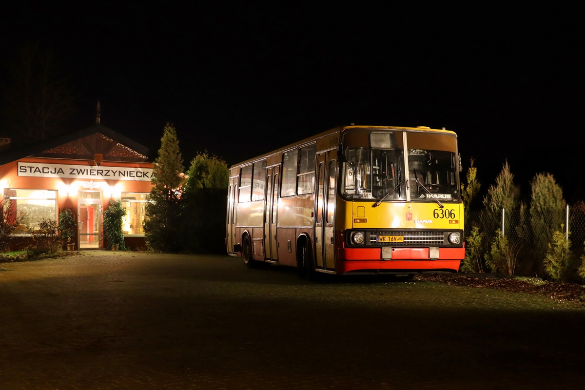 6306
Ikarus jako wynajem zorganizowany przez Stowarzyszenie Klub MiĹoĹnikĂłw EKD/WKD.
Słowa kluczowe: IK260