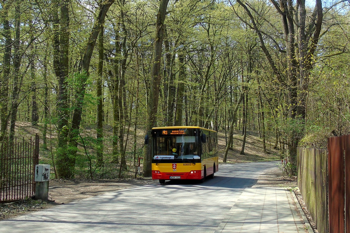 60005
ZAZ jedzie w obsĹudze kursu "214" linii zastÄpczej WKD w relacji MilanĂłwek GrudĂłw (12:04)-Podkowa LeĹna GĹĂłwna (12:16). Dalej pasaĹźerowie kontynuujÄ podrĂłĹź pociÄgiem WKD. Linia zastÄpcza zostaĹa uruchomiona przez WKD z uwagi na prace utrzymaniowe toru pomiÄdzy stacjÄ Podkowa LeĹna GĹĂłwna a przystankiem MilanĂłwek GrudĂłw.
Słowa kluczowe: zawkd