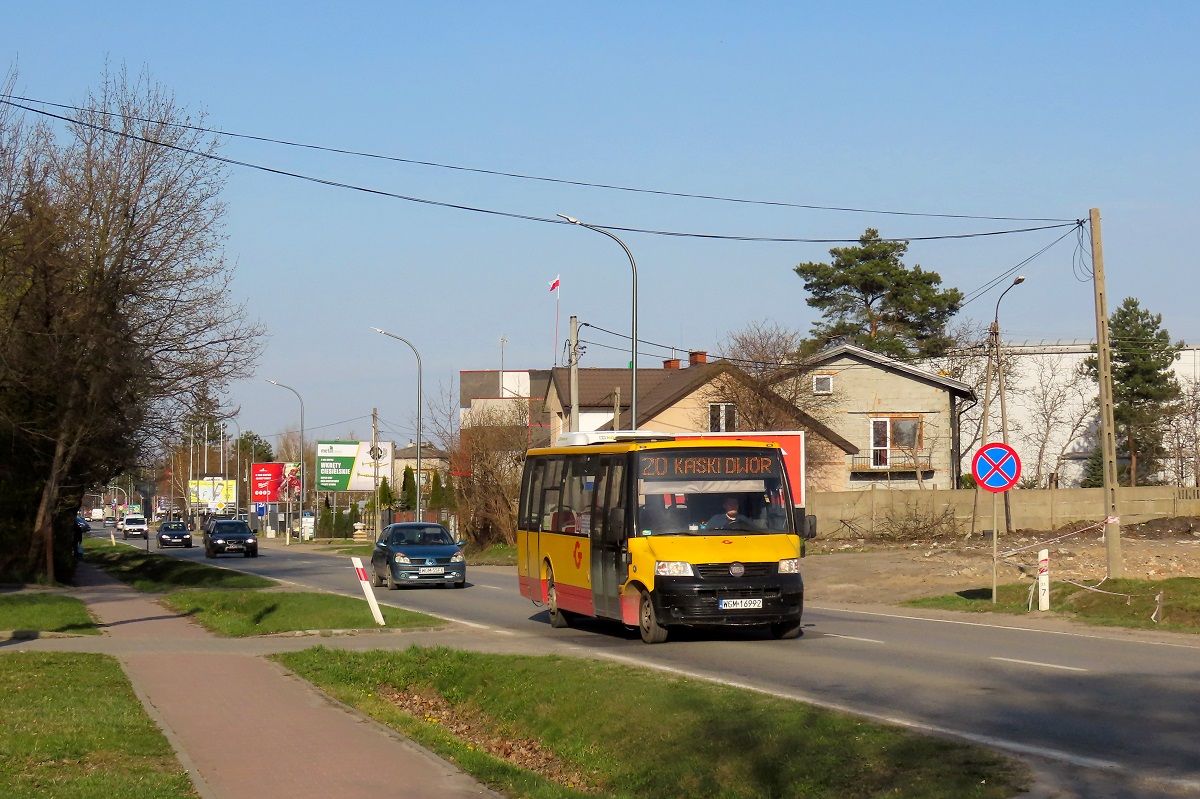 70014
ProCity jedzie jako kurs â212â linii numer 20 â Grodzisk Maz. Szpital (17:00)-Kaski DwĂłr (17:49). 
