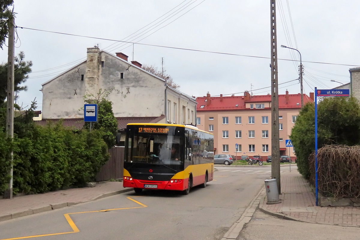 80424
ZAZ stoi na przystanku âGrodzisk Maz. Limanowskiego 51â jako kurs â115â linii numer 17 â Grodzisk Maz. Szpital (11:15)-MilanĂłwek KrĂłlewska (11:47)-Grodzisk Maz. Szpital (12:14). 
Tymczasowy przystanek na ul. Limanowskiego zostaĹ utworzony w zamian za nieobsĹugiwany przez wiÄkszoĹÄ linii autobusowych przystanek "Grodzisk Maz. Zondka 01" w zwiÄzku z remontem ulic w centrum miasta.
Słowa kluczowe: objazd