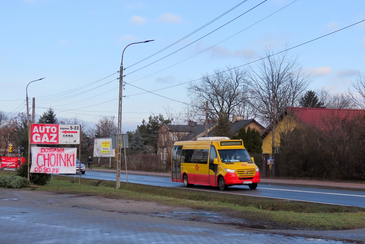 22021
Sprinter jedzie jako kurs â405â linii numer 21 â WĹadkĂłw PÄtla (12:35)-Grodzisk Maz. Dw. PKP (13:03). 
