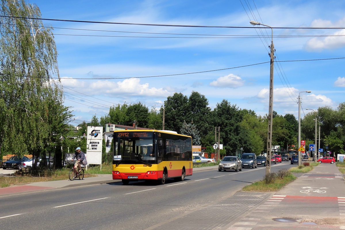 22033 (150)
ZAZ jedzie jako kurs 5317 linii ZKA WKD ZA12: Podkowa LeĹna GĹĂłwna (13:22)-MilanĂłwek GrudĂłw (13:29). 
Słowa kluczowe: ZaWKD