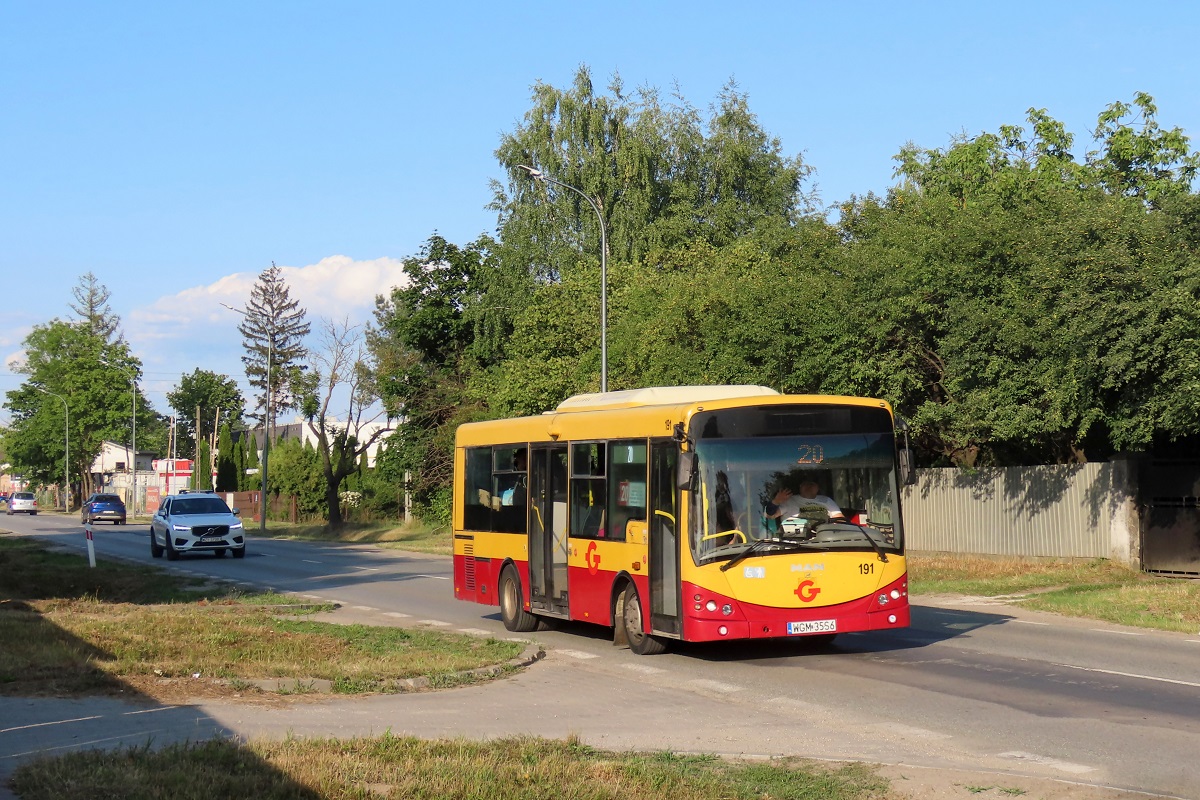 191 (40001)
SanCity jedzie jako kurs 408 linii numer 20: Grodzisk Maz. Szpital (18:00)-Kaski DwĂłr (18:52). Pozdrowienia dla Kierowcy!
