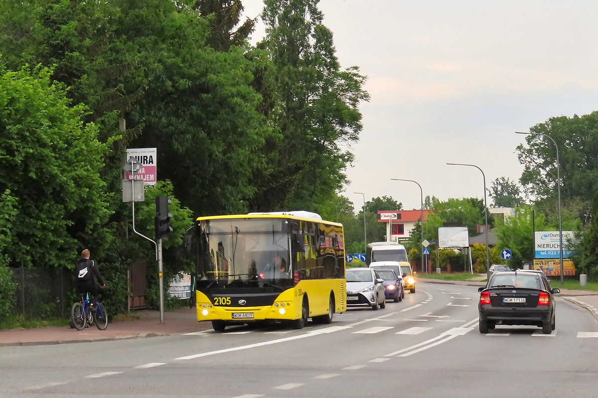 21089 (2105)
ZAZ jedzie przejazdem technicznym w stronÄ centrum miasta. 
