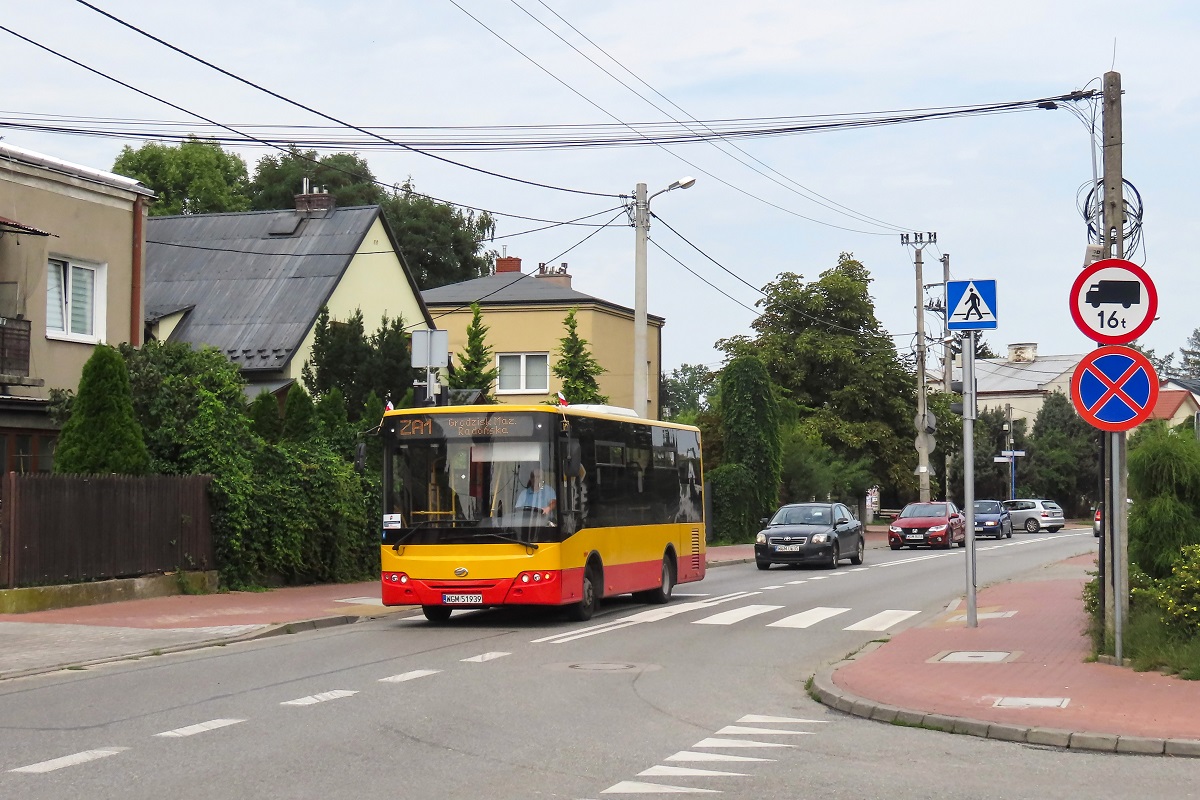 80421 (127)
ZAZ jedzie przejazdem technicznym z grodziskiej zajezdni PKS Grodzisk na przystanek âGrodzisk Maz. RadoĹska WKD 01â gdzie rozpocznie obsĹugÄ kursu â5066â linii ZKA WKD ZA1 â Grodzisk Mazowiecki RadoĹska (12:15)-Grodzisk Mazowiecki Jordanowice (12:22). Pozdrowienia dla Kierowcy! 
Słowa kluczowe: ZaWKD