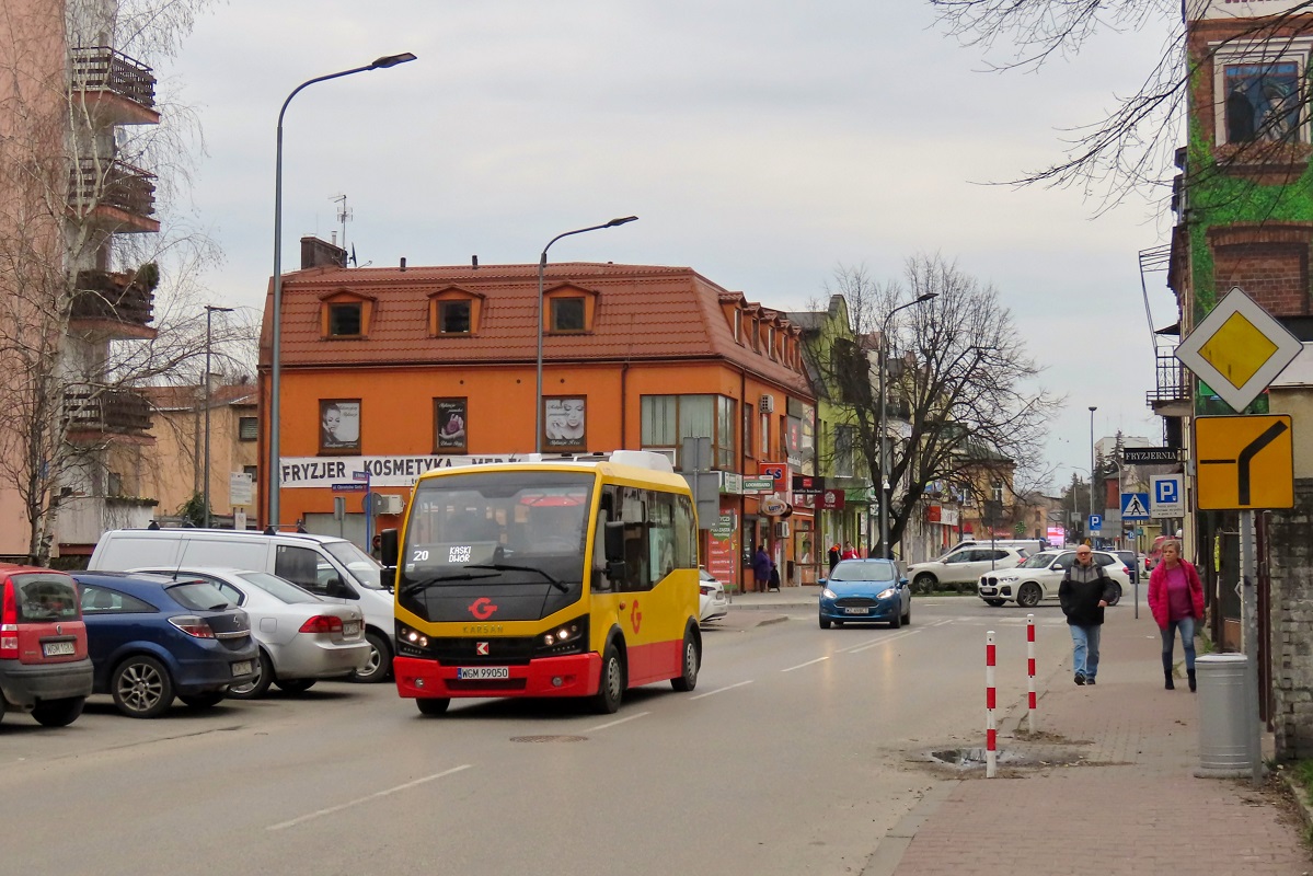 172 (20122)
Karsan jedzie jako kurs 207 linii numer 20: Grodzisk Maz. Szpital (16:00)-Kaski DwĂłr (16:52). 
