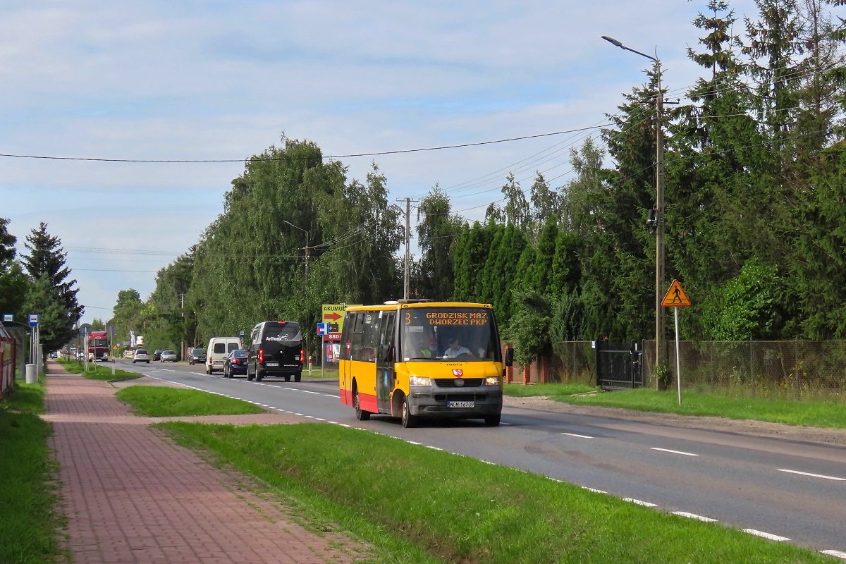 70013
ProCity jedzie jako kurs linii numer 3 â BĹonie Okrzei (16:15)-Grodzisk Maz. Dw. PKP (16:56). 
