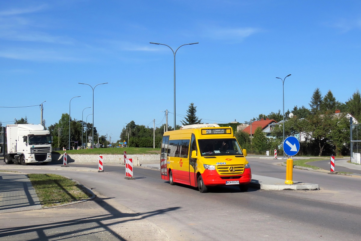 22094
Sprinter jedzie jako kurs â109â linii numer 28 â Grodzisk Maz. Dw. PKP (14:30)-Czarny Las Platanowa (14:55)-Grodzisk Maz. Dw. PKP (15:19). Pozdrowienia dla Kierowcy!
