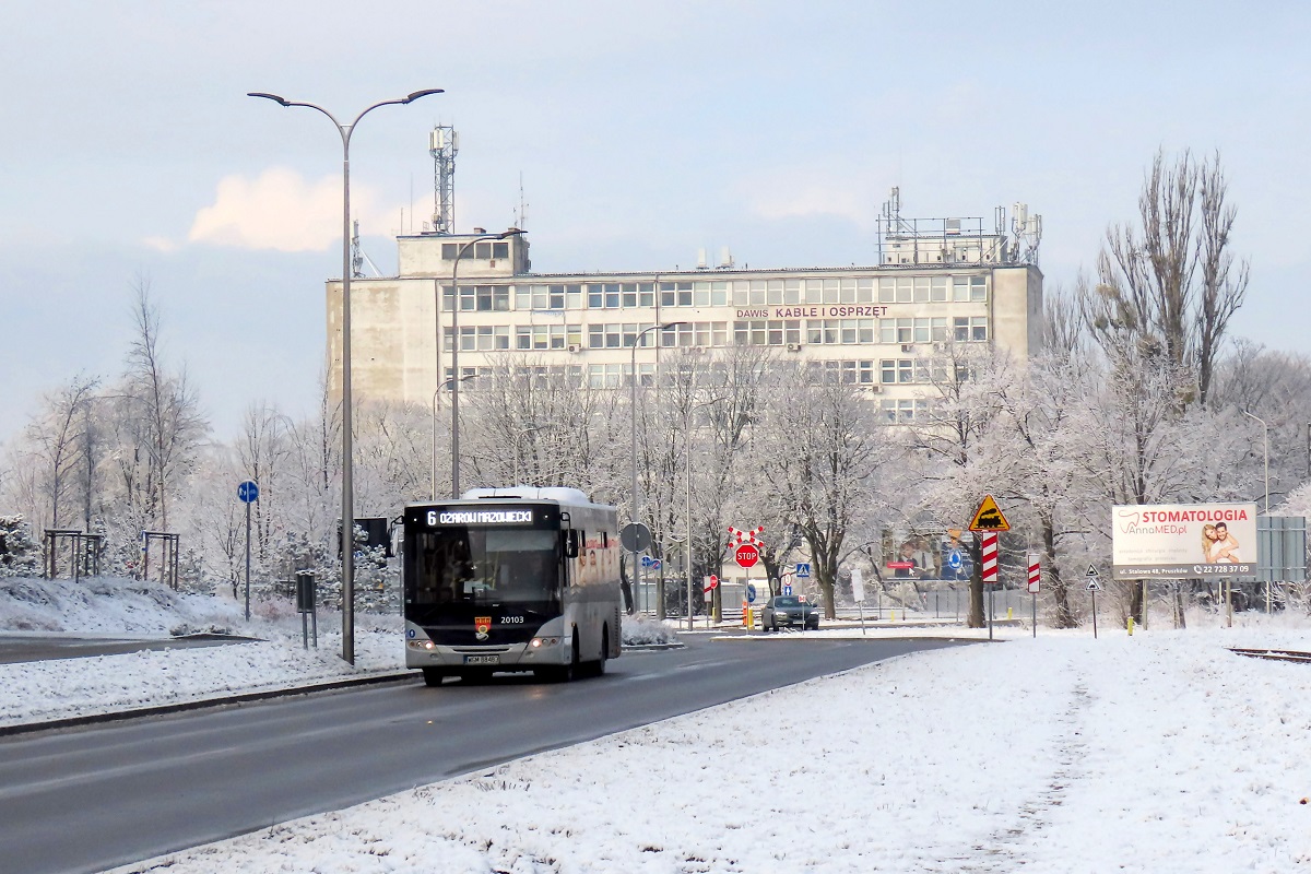 20103
ZAZ jedzie jako kurs linii numer 6 â PruszkĂłw Os. Staszica (7:25)-OĹźarĂłw Mazowiecki PKP (7:57). 
Słowa kluczowe: zima