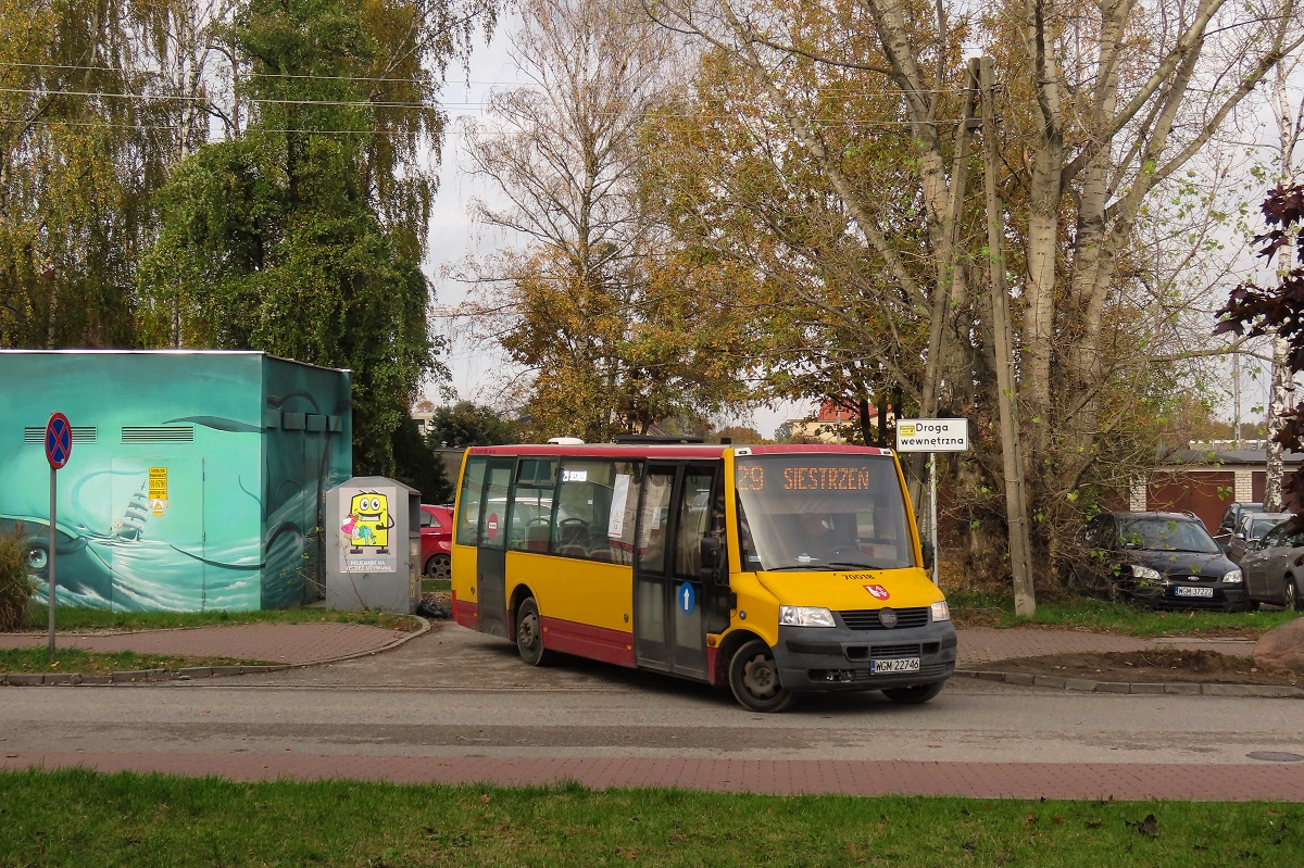 70018
ProCity jedzie jako kurs linii numer 29 â Grodzisk Maz. Szpital (10:14)-SiestrzeĹ (11:05). 
W zwiÄzku z budowÄ ronda na skrzyĹźowaniu ulic 3 Maja i Teligi, autobusy linii numer 29 od ulicy 3 Maja jadÄ drogÄ osiedlowÄ wzdĹuĹź garaĹźy do ul. Szczerkowskiego i nastÄpnie dojeĹźdĹźajÄ niÄ do ul. Teligi gdzie wracajÄ na swojÄ podstawowÄ trasÄ.
Słowa kluczowe: objazd