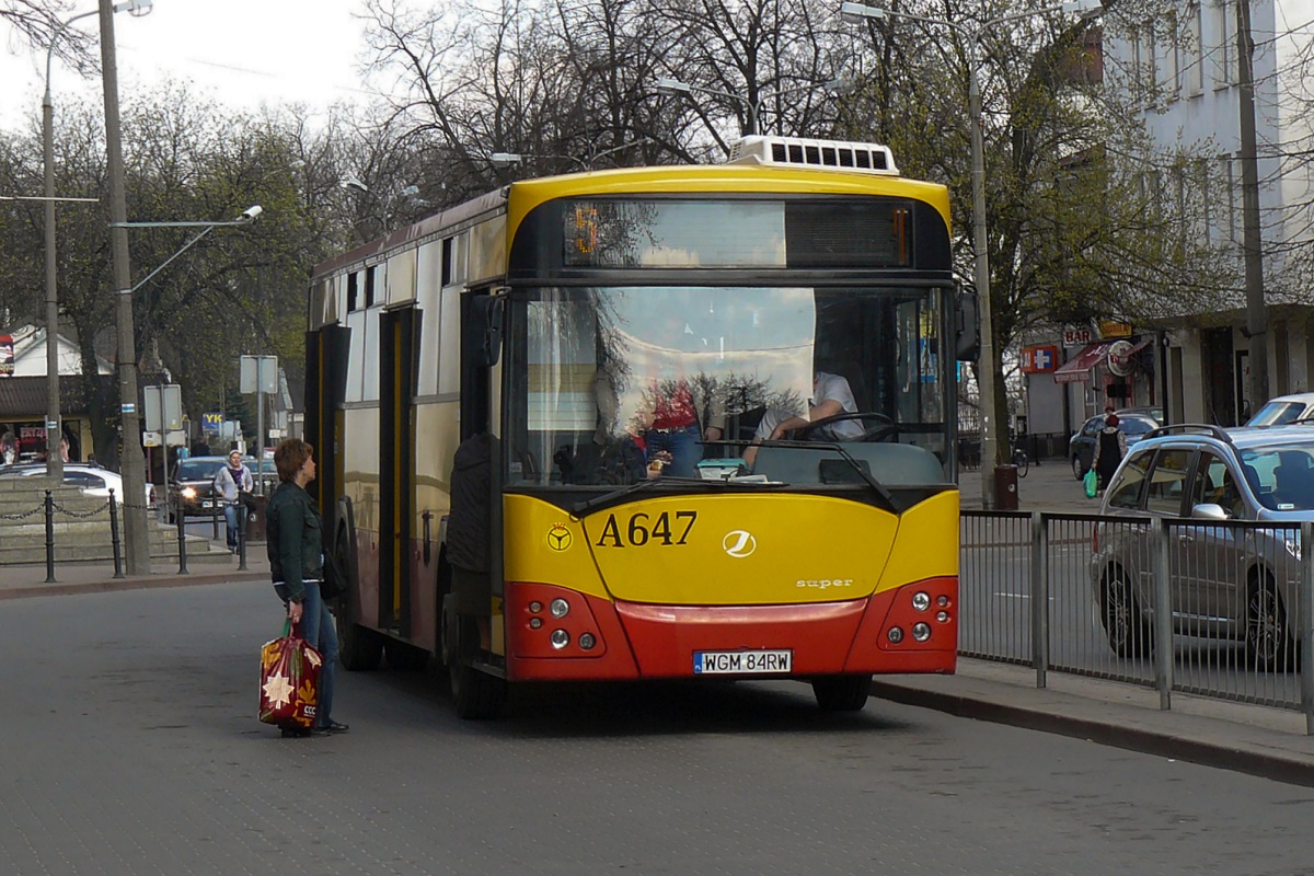 40119 (A647)
Jelcz oczekuje na wykonanie kursu linii numer 5 do Izdebna stojÄc na pÄtli pod dworcem PKP. 
W latach 2008-2012 powyĹźszy Jelcz sĹuĹźyĹ jako rezerwa za Scanie OmniCity w Warszawie, jednak najczÄĹciej moĹźna go byĹo spotkaÄ w tym czasie w Grodzisku, Ĺťyrardowie czy ZÄbkach gdzie obsĹugiwaĹ lokalnÄ komunikacjÄ miejskÄ. 
Słowa kluczowe: 120M