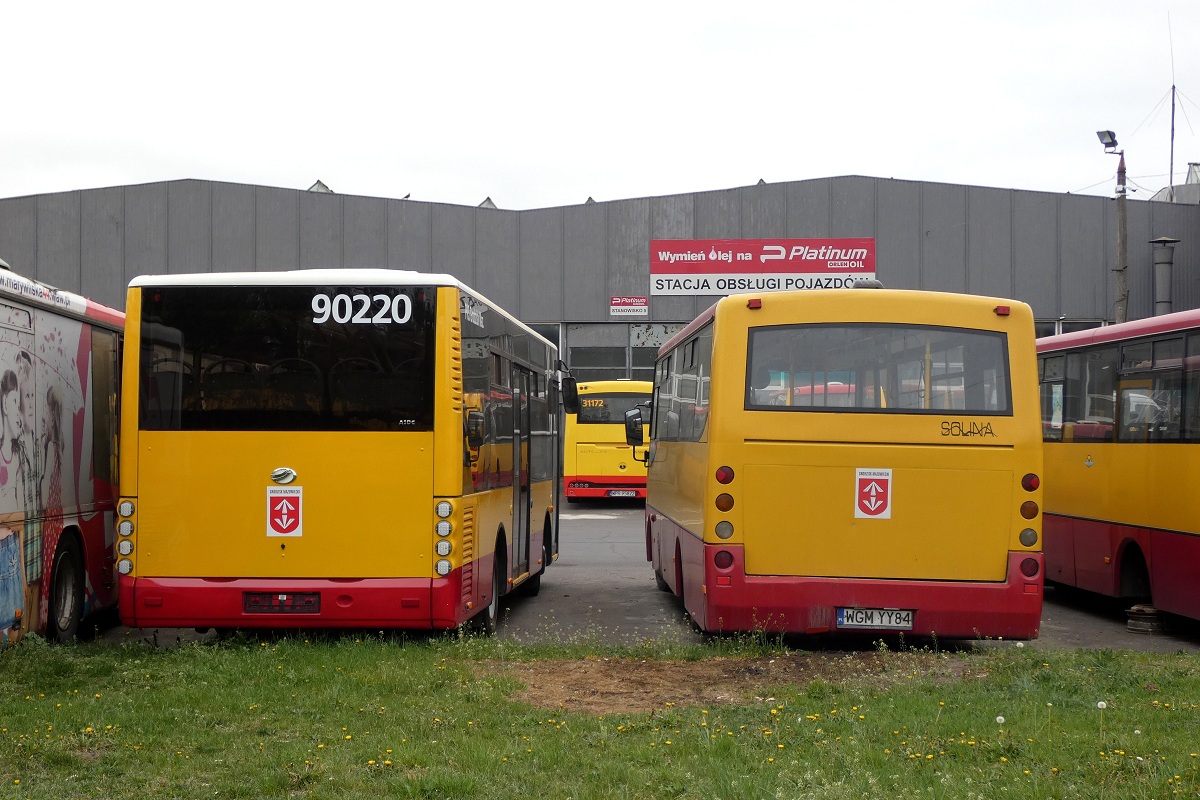 90220
ĹwieĹźo zakupiony dla potrzeb KM Grodzisk ZAZ i niejeĹźdĹźÄca juĹź obecnie w KM Grodzisk Solina (#70107) stojÄ na terenie zajezdni. W tle widoczny jest takĹźe ĹwieĹźo zakupiony od Sekar Trans Autosan M09LE.01.4 #90223 (ex. 31172, z trzech SanCity jakie Sekar Trans posiadaĹ, dwa pozostaĹe kupiĹo KMĹ Ĺomianki). 
