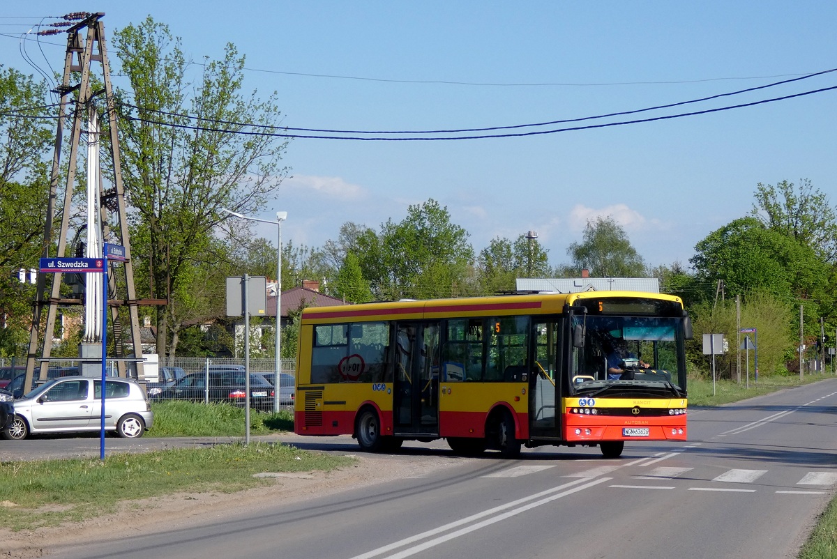 90223
SanCity jedzie w obsĹudze kursu â5852â linii numer 5 w relacji Grodzisk Maz. Dw. PKP (16:10)-Izdebno PÄtla (16:51). 
