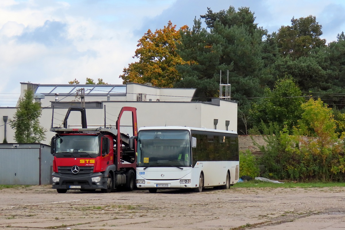 305
Irisbus oczekuje na zatrudnienie. Od paĹşdziernika 2022 r. obsĹugÄ linii dowozowych z grodziskich szkĂłĹ na miejski basen wygraĹa firma Mat-Bus z Bogucic Drugich. PrzewoĹşnik ten dodatkowo od ok. poĹowy listopada b.r. bÄdzie obsĹugiwaÄ liniÄ miejskÄ nr 0, obsĹugiwanÄ elektrycznymi Solarisami Urbino 9, zakupionymi przez Miasto Grodzisk w partnerstwie z Pruszkowem i Ĺťyrardowem.
