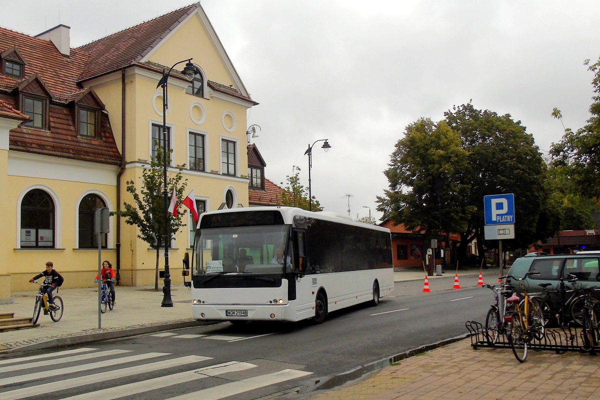 M401
Ambasador wyruszyĹ z zatoki dla autobusĂłw zastÄpczych jako kurs linii zastÄpczej KM ZG - Grodzisk Mazowiecki Dw. PKP (14:10)-Warszawa Dw. Zachodni (15:21).  
Słowa kluczowe: ZaPociÄg