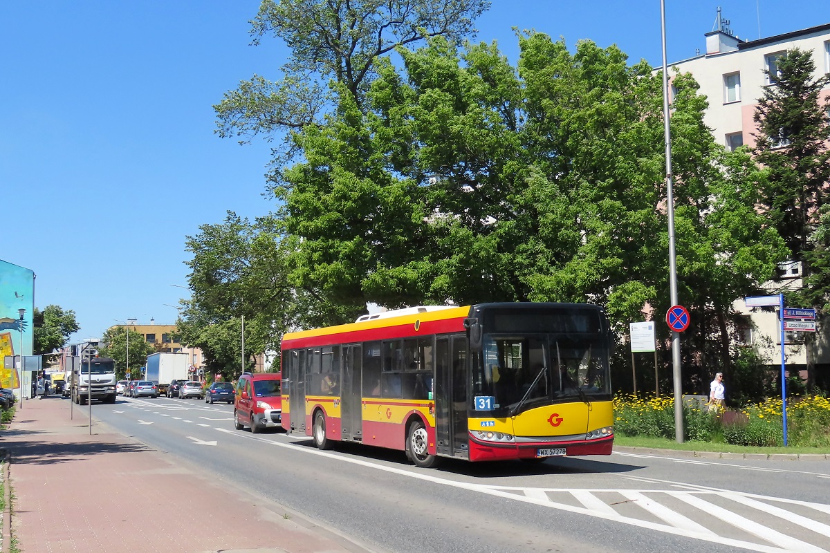 WX 57278 [ex. 1820]
Solaris jedzie jako kurs â112/214â linii numer 31 â Grodzisk Maz. Dw. PKP (9:45)-Petrykozy Trakt KrĂłlewski (10:37)-Grodzisk Maz. Dw. PKP (11:44). 
