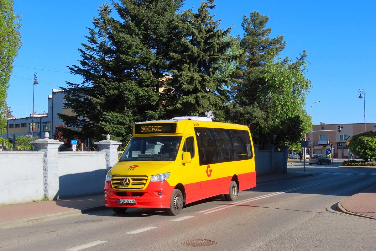 210
Sprinter jedzie jako kurs 109 linii numer 30: Grodzisk Maz. Dw. PKP (7:45)-PieĹki SĹubickie (8:36)-Grodzisk Maz. Dw. PKP (9:18). 
