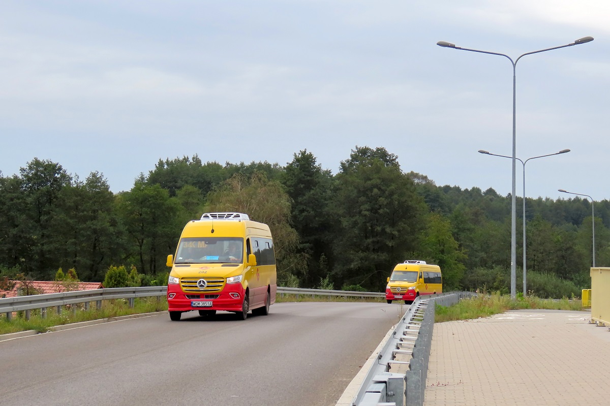 202
TytuĹowy Sprinter jedzie jako kurs â216â linii numer 34 â Ĺťabia Wola UrzÄd Gminy (12:28)-Grodzisk Maz. Dw. PKP (12:54). Za nim jedzie Sprinter o numerze 203  jako kurs â210â linii numer 63 â Warszawa P+R Al. Krakowska (11:50)-JĂłzefina Wiadukt (12:34). 
