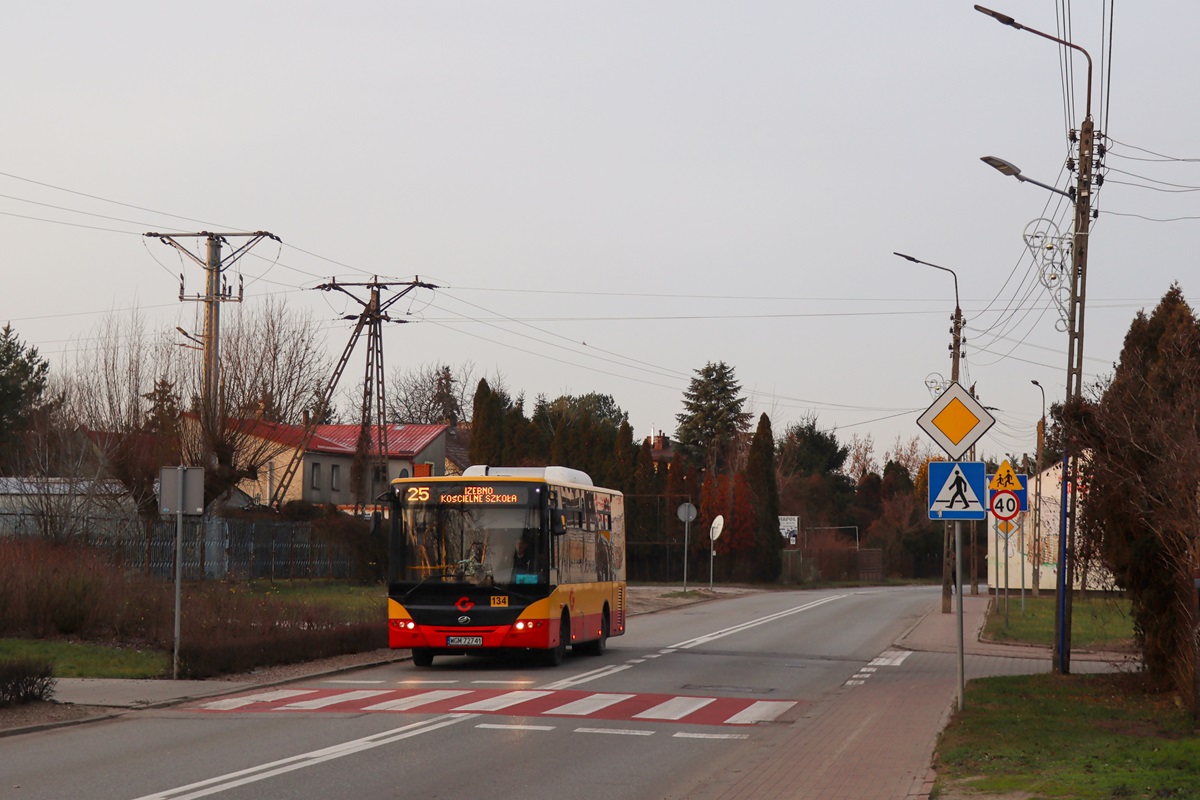 134 (90226)
ZAZ jedzie jako kurs linii numer 25: Grodzisk Maz. Dw. PKP (8:15)-Izdebno Kościelne Szkoła (8:55). Pozdrowienia dla Kierowcy! 
