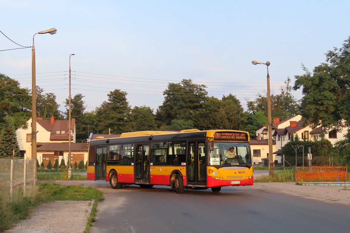 80276
Scania zjeĹźdĹźa do zajezdni po zakoĹczonej pracy na brygadzie M1/ZA1 WKD. 
