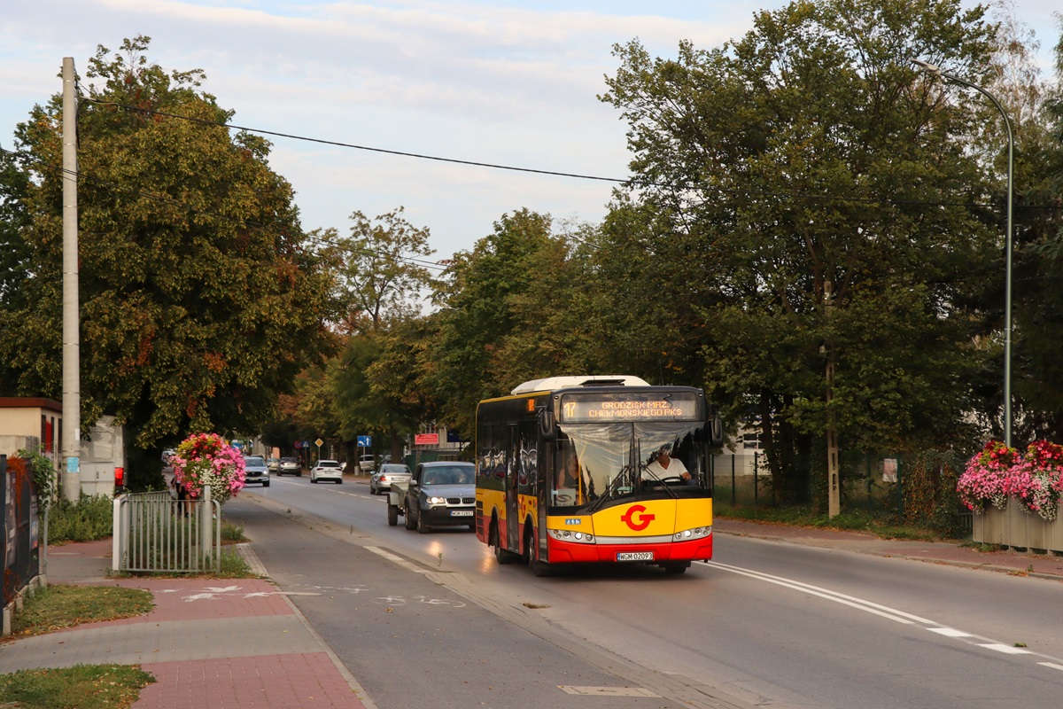 24046
Solaris jedzie jako kurs linii numer 17: Otrębusy WKD (17:17)-Grodzisk Maz. Chełmońskiego PKS (17:46). Pozdrowienia dla Kierowcy! 
