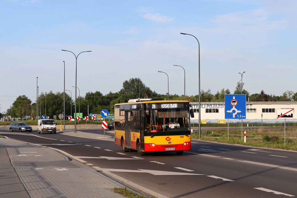 149 (60011)
ZAZ jedzie jako kurs linii numer 20: Grodzisk Maz. Szpital (18:10)-Kaski Dwór (19:04).
