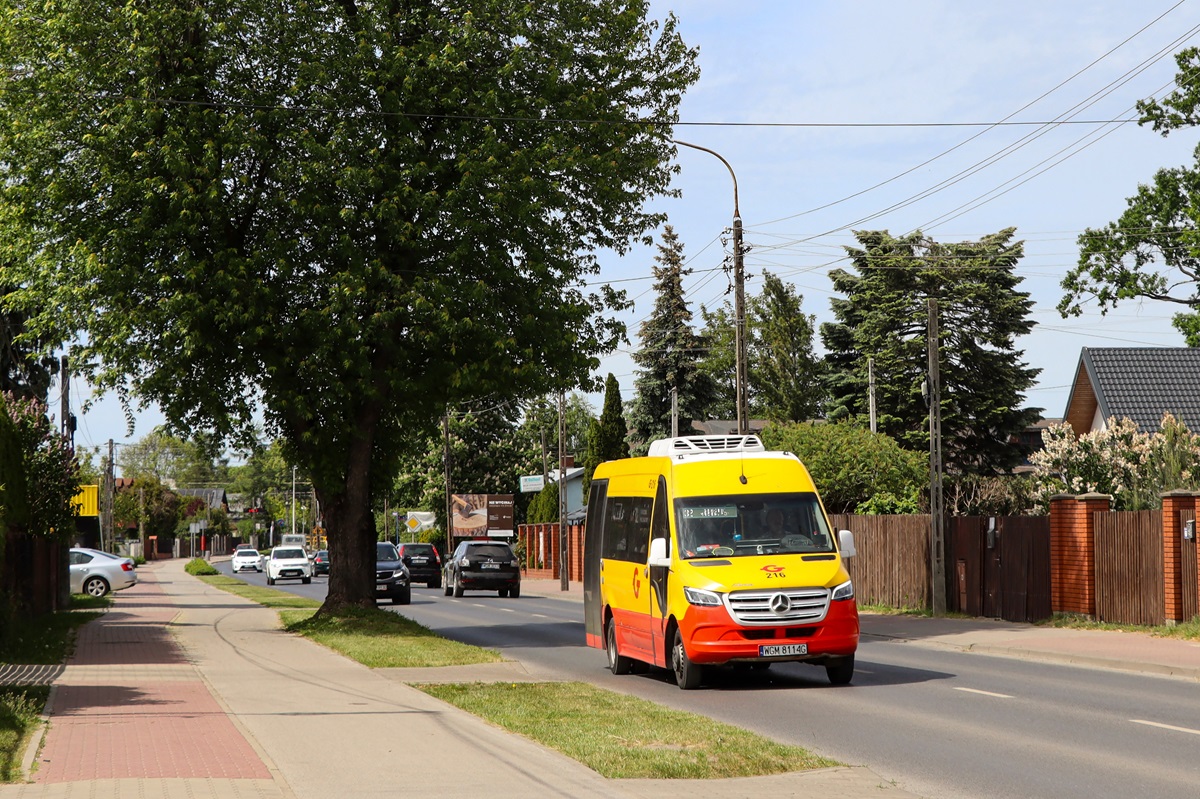 216
Sprinter jedzie jako kurs linii numer 32: Grodzisk Maz. Dw. PKP (13:30)-KsiÄĹźenice Marylskiego/Spacerowa (13:45).
